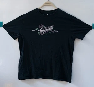 Nike Tee "My Nike Friends" Graphic Floral Print T-Shirt Schwarz Herren Gr. L - Bild 1 von 9