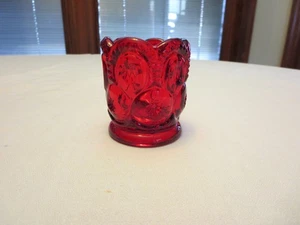 Soporte para palillo de dientes vintage de vidrio rojo rubí LE Smith Moon & Star - Imagen 1 de 3
