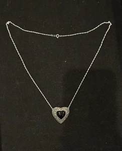 Cuore vintage in argento sterling marcasite onice nera - Foto 1 di 10