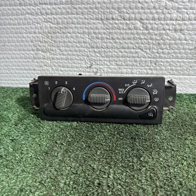 Chevy S-10 Blazer GMC Jimmy Sonoma 1998-2005 calefacción temperatura de aire acondicionado climatización Foto 1 de 4