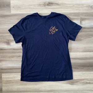 T-shirt Nike Promo Event Caitlin Clark Kobe V Protro XL (VERSIONE FOOTLOCKER) - Foto 1 di 6