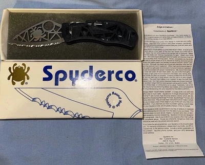 Rare DISCONTINUED Spyderco Knife C35 ' Q ' folding knife with box  - Image 1 of 4
