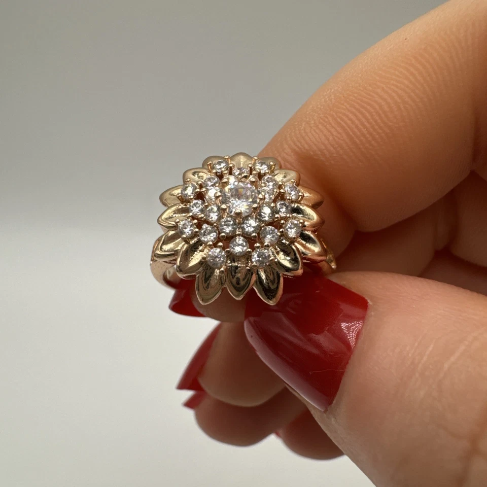 Anillo de oro laminado de 14 quilates flor gruesa circón blanco natural sello 585RG Foto 1 de 4