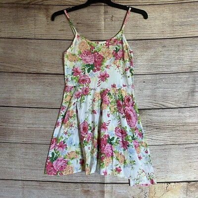 Cotton On Floral Dress ~ Size XS Women's ~ Fit & Flare Adjustable straps - image 1 of 4