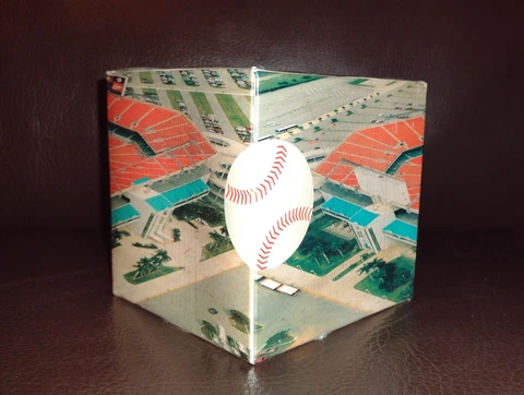Florida Marlins 1993 Inaugural Season Stadium Fotoball Sealed New In Box Cover