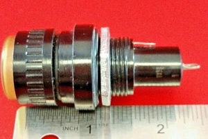 BUSSMAN HPL FUSE HOLDER  20A 100-250V    HP-L - Picture 1 of 4