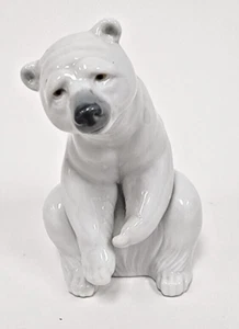 Vintage Lladro Resting Polar Bear  Figurine 4.5" #1208 Retired Free Shipping - Picture 1 of 6