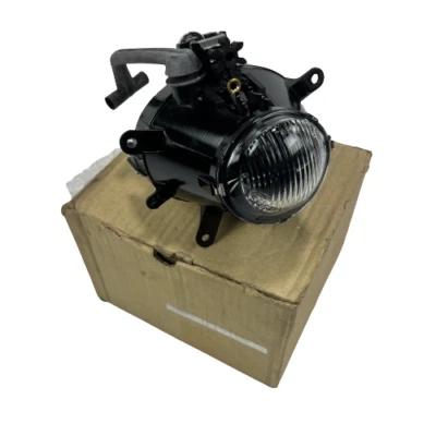 Faro antiniebla delantero OEM 2002 2003 2004 2005 BMW E46 325i 330i 63-17-6-911-007 Foto 1 de 4