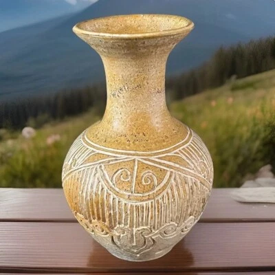 10" TERRA COTTA geschnitzte Kunstvase Handarbeit Mexiko - Bild 1 von 4