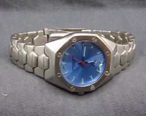 Men's GIORGIO ARMANI Water-Resistant Watch w/ New Battery - Works Great! - Picture 1 of 5