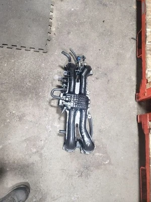 Colector de admisión superior compatible con 13-17 XV CROSSTREK 706884 Foto 1 de 4