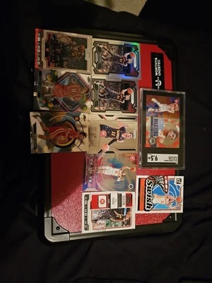 2023-24 Panini Mosaic - Stare Masters Trae Young #9 Mosaic Prizm - Image 1 of 4