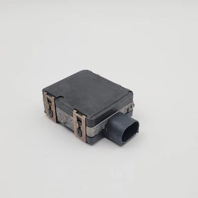 2018 2019 2020 Mercedes A B CLA C GLC Front Cruise Control Distance Radar Sensor - Image 1 of 4