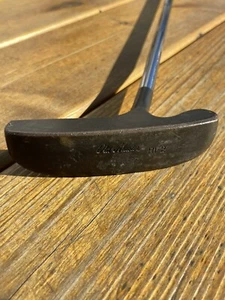 Vintage Old Master RF2 Brass Right Hand Putter Made In USA 34 Inch Steel Shaft - Picture 1 of 9