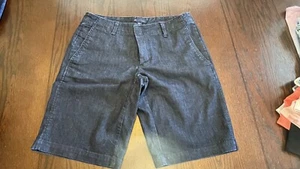 GAP Women’s Chambray Blue 78% Cotton Shorts size 6 - Picture 1 of 3