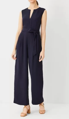 NOVO MACACÃO ANN TAYLOR CÉU NOTURNO AZUL MARINHO GOLA DIVIDIDA SEM MANGAS GRAVATA CINTURA 12 - Imagem 1 de 4