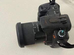 Sony A200 DSLR Digital Camera + 18-55mm lens - Picture 1 of 12