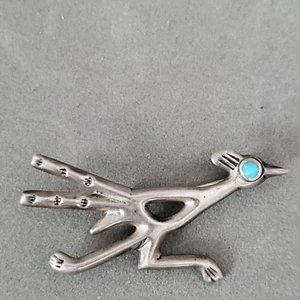 Southwestern Sterling Silver Turquoise Eyed Roadrunner Bird Brooch Pin 1 3/4"x1" - Picture 1 of 3