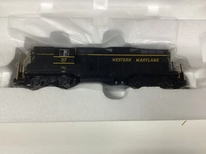 Walthers Mainline #910-10489 HO scale “WM” GP9 HH Ph2 DCC/Sound READY Rd.#37 - Picture 1 of 2