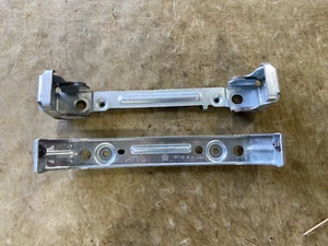 2019-2025 DODGE 1500 2500 3500 CENTER CONSOLE FLOOR & DASH BRACKET BRACKETS - Picture 1 of 2