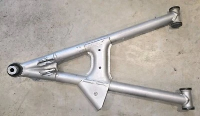 Polaris 2007-2015 IQ FST Switchback Shift brazo izquierdo Foto 1 de 4