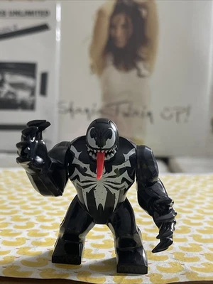 VENOM BIG LEGO MINIFIG FIGURE marvel comics tom hardy edde brock spider-man - Image 1 of 4