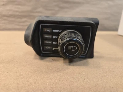 Panel de faros e interruptor Jaguar XJ6 XJ12 DAC4489 Foto 1 de 4