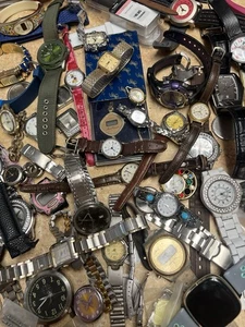 Lot 6+ lbs Assorted Mens Womens VTG -MOD Watches Parts Watch Faces Bands Repair - Picture 1 of 23