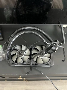 Corsair Liquid Cooling CPU Cooler CW-9060021ww - Picture 1 of 1