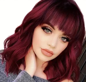 Peruka Bob z grzywką burgund ciemna fale - Zdjęcie 1 z 5