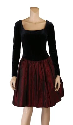 Vestido Jessica McClintock Vintage Años 80 90 Negro Terciopelo Rojo Tafetán Fiesta Baile de graduación 8 Foto 1 de 4