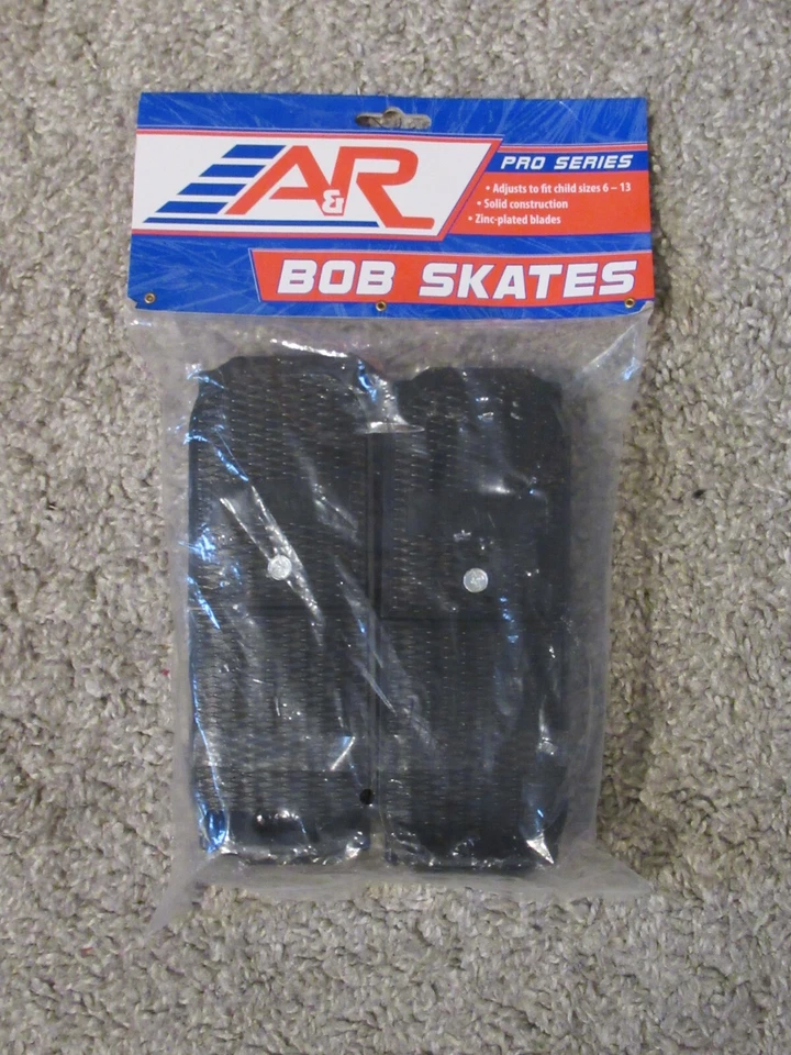 A&R Pro Series Youth Adjustable Double Runner BOB SKATES Use with BOOTS Black