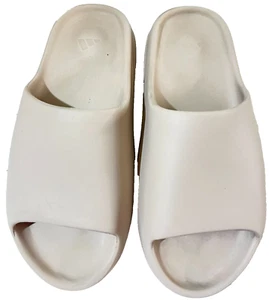 Adidas Yeezy Slide Hombres Zapatos 12 Beige Puro Cómodo Informal Sandalia Sin Cordones GZ5554 - Imagen 1 de 13