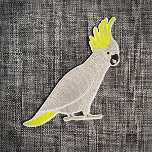 Australian Sulphur-crested Cockatoo Bird 100% Embroidered Patch Badge Iron-On - Picture 1 of 2