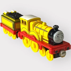 Tren diecast Molly & Tender Thomas & Friends toma y juega a lo largo de la curva de aprendizaje - Imagen 1 de 16