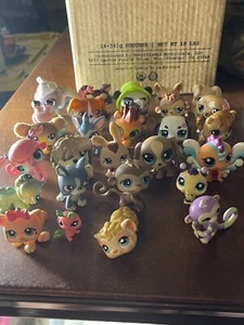 Konvolut 28 Littlest Pet Shop verschiedene Figuren - Bild 1 von 8
