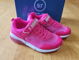 Stride Rite Girl's Made2Play Radiant Bounce Sneaker light up pink 13 W - Picture 1 of 9