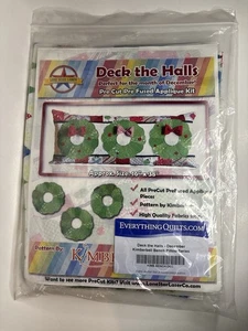 Pre Cut/Pre Fused/Appliqué Quilt (Christmas Wreath Pillow) UNCUT - Picture 1 of 5