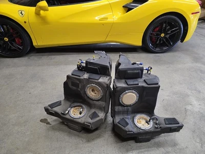 FERRARI 488 GTB PISTA F8 TANQUE DE GASOLINA IZQUIERDO Y DERECHO OEM 326606 326607 Foto 1 de 4