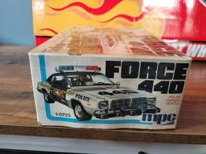 MPC Force 440 Dodge Police Pursuit Vehicle 1/25 Scale Kit 1-0723 (1978) NIOB - Picture 1 of 7