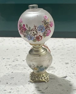 Lampada da salotto floreale dipinta a mano VINTAGE 1:12 casa delle bambole miniatura globo perline luce - Foto 1 di 7