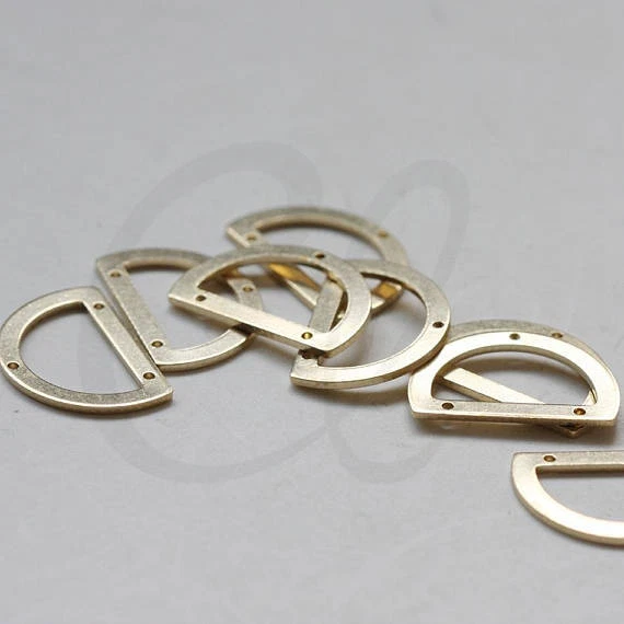 10 Piezas Latón Crudo Medio Círculo Eslabón con 3 Agujeros-Media Luna-Dije (CW-3818C) Foto 1 de 1