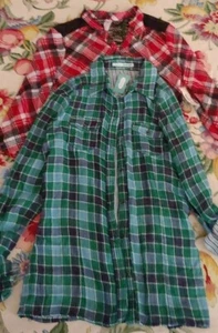 NWT Junior's M Plaid Roll Tab Sleeve Tops ~NoBo, Maurices - Picture 1 of 3