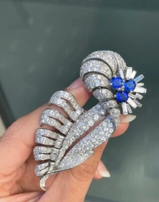 Luxurious Wedding Brooch Pin With 10.87CT Blue & White Sapphire In 935 Silver - Image 1 of 4