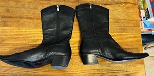 AKFoster schwarze Lederstiefel mit Reißverschluss und 2"" Absatz Gr.9 - Bild 1 von 12