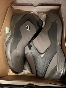 Herren Fila Basketballschuhe Größe 12 - Bild 1 von 7
