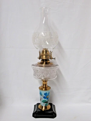 ANTIQUE VICTORIAN COMPOSITE OIL LAMP, MILLER TRENCH PATENT BURNER  EX. CONDITION - Image 1 of 4