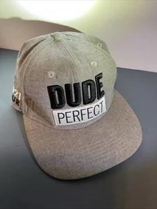 Dude Perfect 2021 Tour Mütze Cap dunkelgrau Snapback - Bild 1 von 5