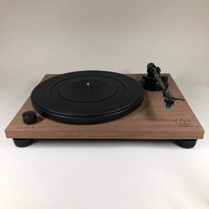 Tocadiscos Audio-Technica AT-LPW40WN totalmente manual con transmisión por correa - Imagen 1 de 23