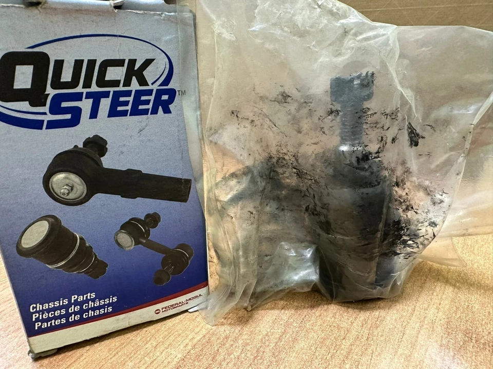 UPPER BALL JOINT FOR CHEVROLET AVALANCHE SILVERADO SUBURBAN H2 GMC SIERRA YUKON - Image 1 of 4